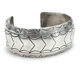 Vintage Southwestern Solid Sterling Silver Pattern Stamped Cuff Bracelet (B050)