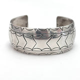 Vintage Southwestern Solid Sterling Silver Pattern Stamped Cuff Bracelet (B050)